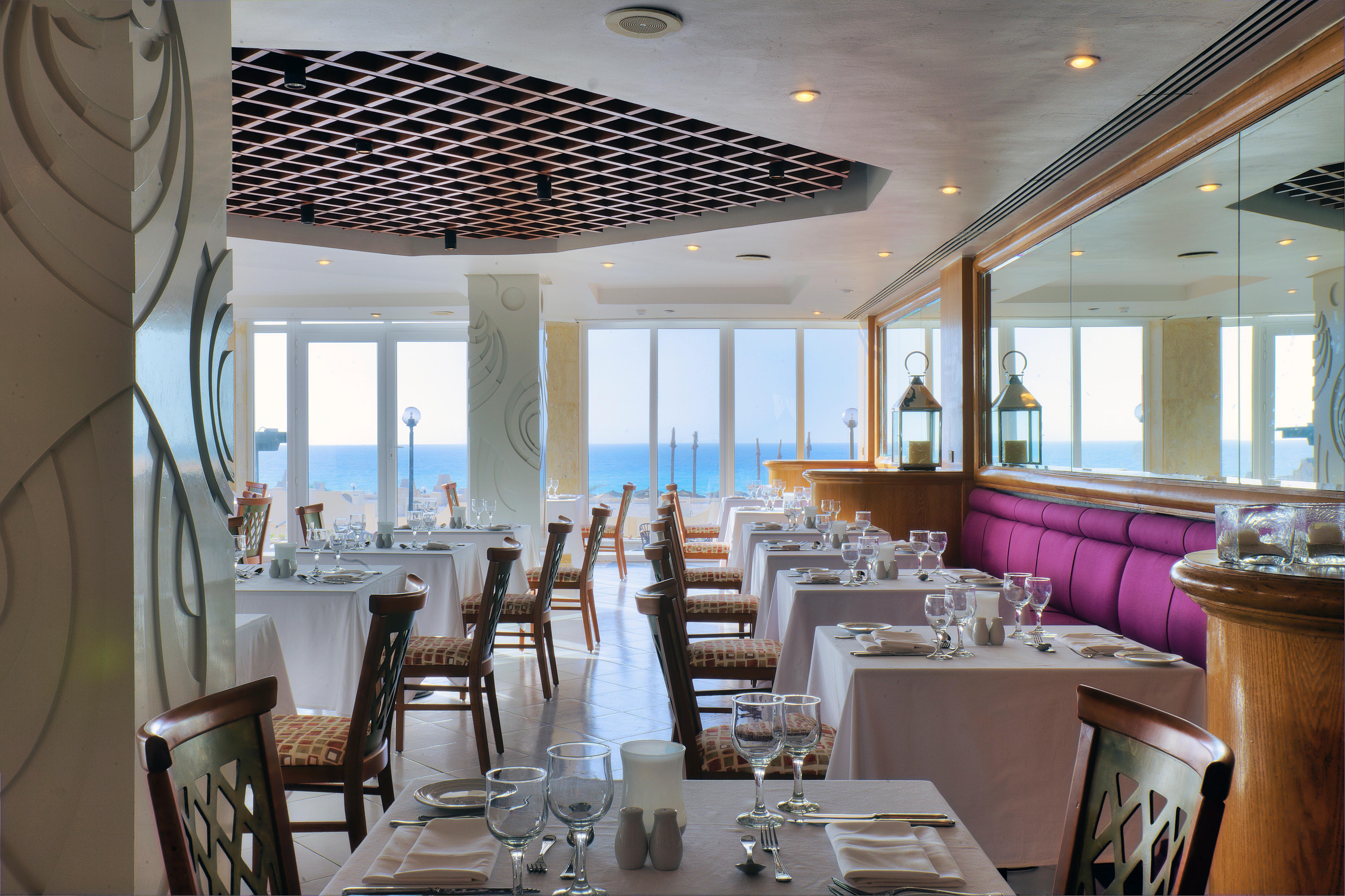 Borg El Arab Beach Resort Exterior photo The restaurant